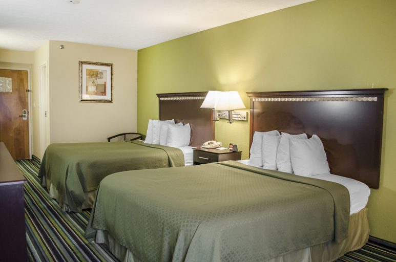 Bedroom 3, Quality Inn & Suites Medina - Akron West, Medina