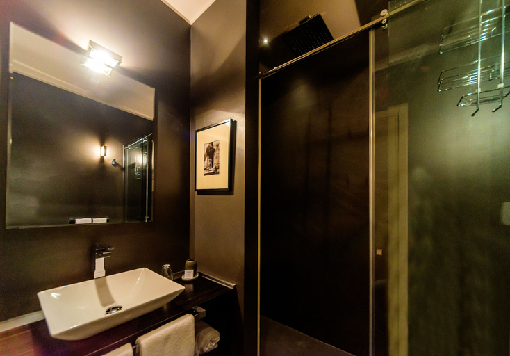 Bathroom 5, Campo Marzio Luxury Suites, Rome