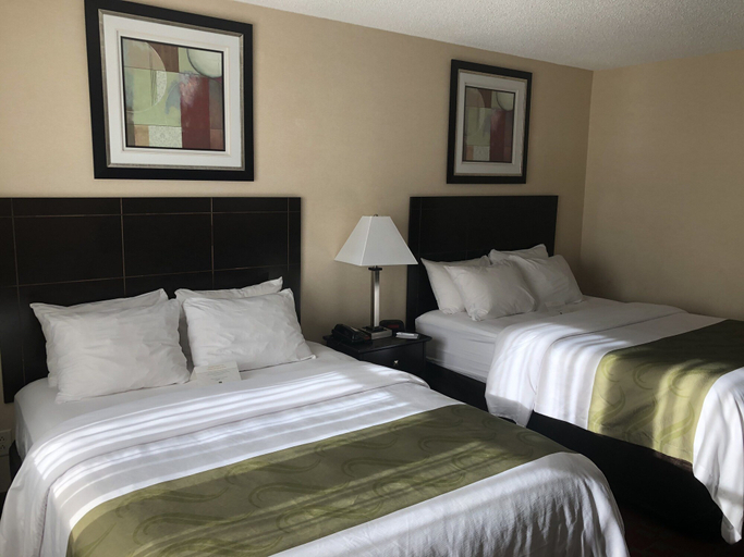 Bedroom 3, Quality Inn Shelburne - Burlington, Chittenden