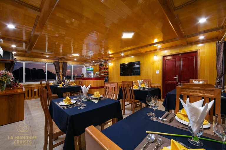 Food & Drinks 4, La Mignonne Cruises, Hạ Long