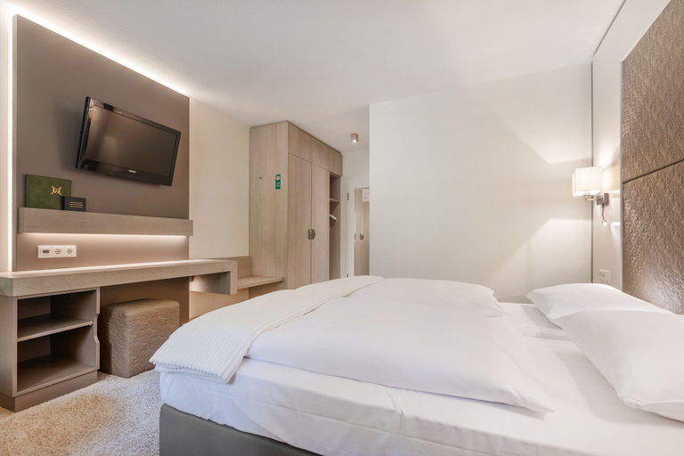 Bedroom 2, Hotel Bellevue, Marburg-Biedenkopf