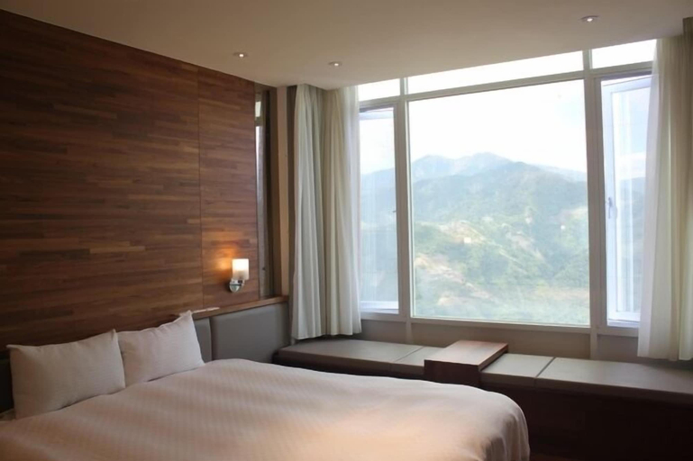 Bedroom 2, Junyue Resort, Nantou