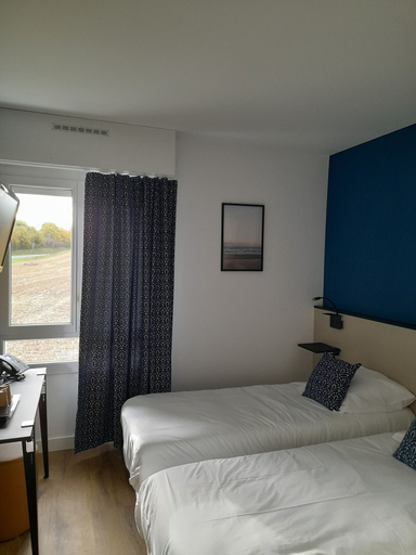 Bedroom 4, Le Riccoty, Ain