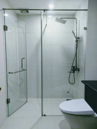 Bathroom 4, Van Dat Apartment, District 7
