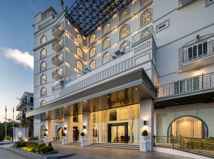 Eastin Hotel Vientiane, Sikhottabong