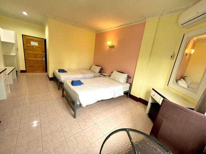 Bedroom 3, The Great Rayong Hotel, Muang Rayong