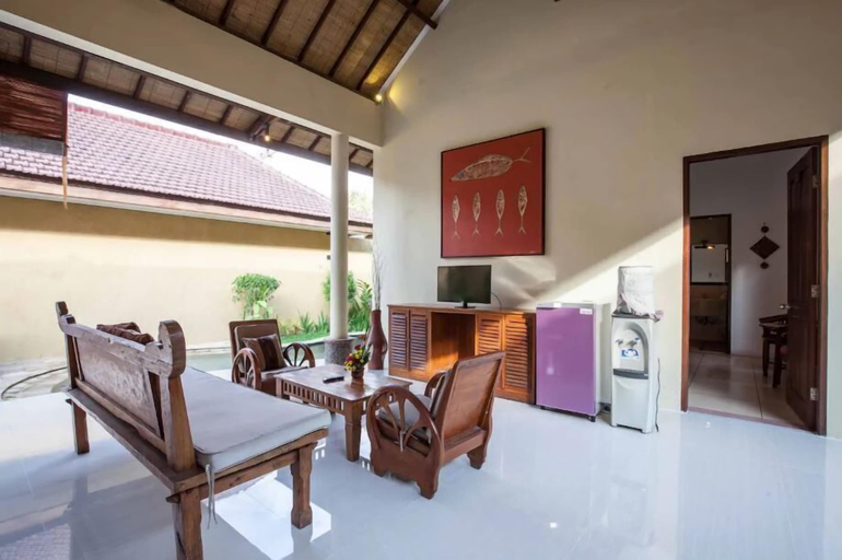 Others 5, PB - Villa 3 - 3BR · 3-BR Private Pool Villa Walk to Seminyak Beach, Badung