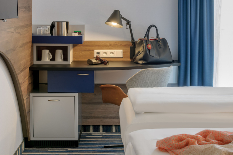 Bedroom 2, Mercure Hotel Hamburg Mitte, Hamburg