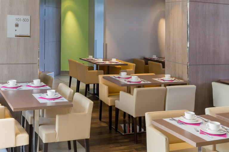 Food & Drinks 5, Best Western Seine West Hotel, Hauts-de-Seine