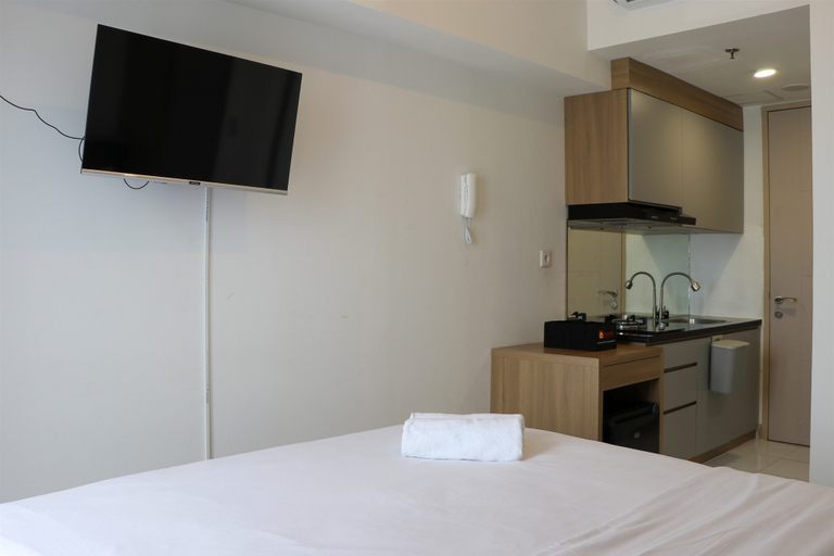 Bedroom 2, Best Choice and Cozy Studio Apartment at Tokyo Riverside PIK 2 By Travelio, Tangerang