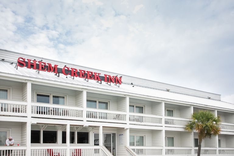 Shem Creek Inn, Charleston