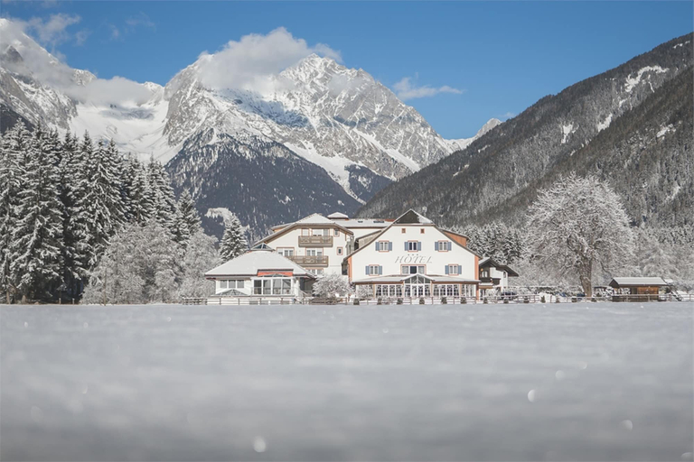 Others 2, Hotel Bad Salomonsbrunn, Bolzano