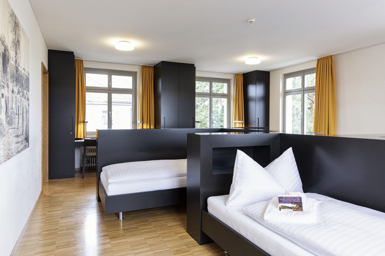 Bedroom 2, Hotel Arenenberg, Steckborn