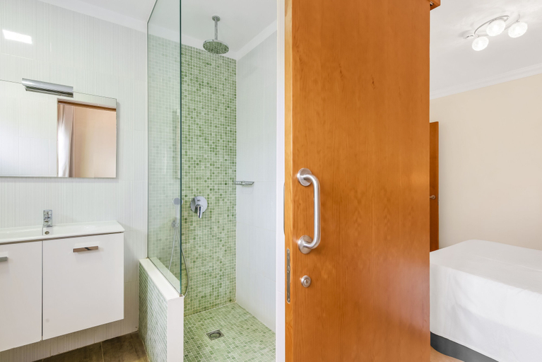 Bathroom 3, Las Adelfas, Las Palmas