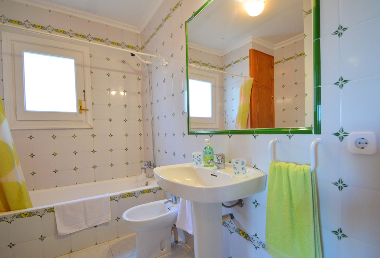 Bathroom 3, HOMEnFUN Cala Galdana, Baleares