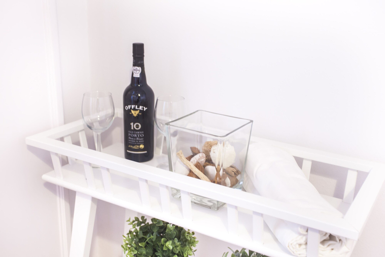 Food & Drinks, Central & Cosy Apartment, Lisbon