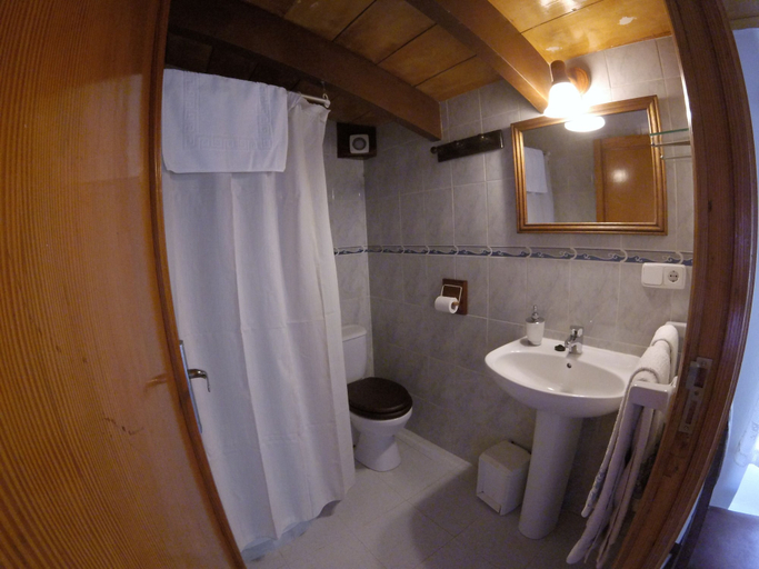 Bathroom 4, Hostal Casa Margarita, Baleares