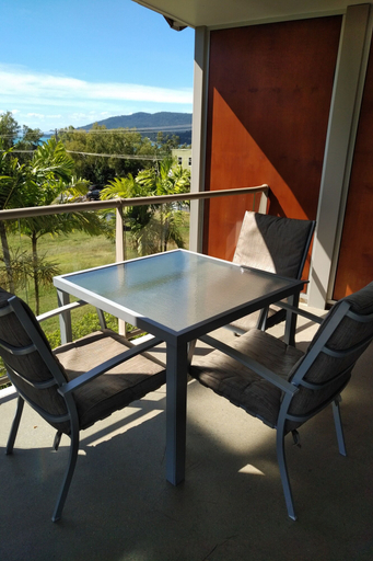 Others 5, Airlie Central Apartments, Whitsunday