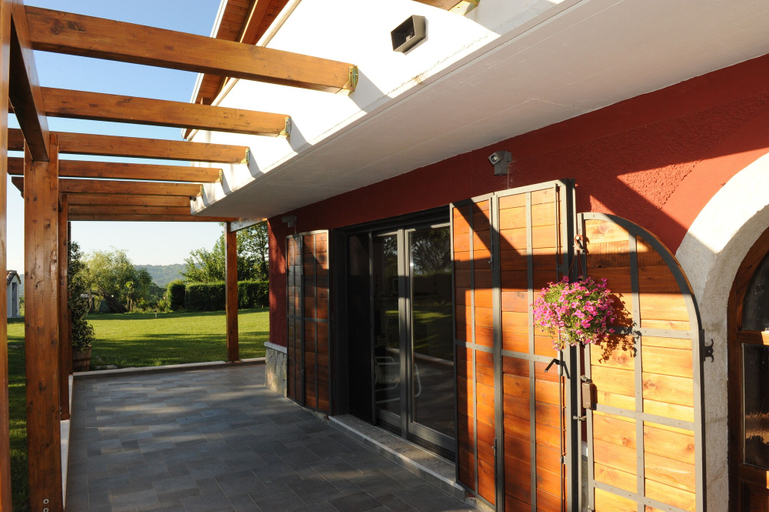 Others 5, Country House Il Papavero, Avellino