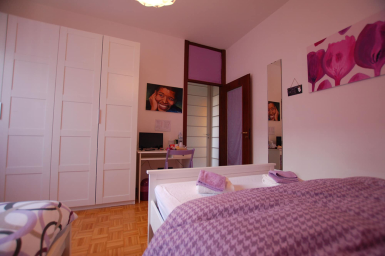 Bedroom 2, La Rosa Scarlatta Broseta, Bergamo