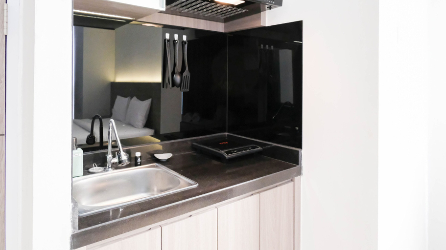 Private kitchen, Cozy Living Studio At Taman Melati Surabaya Apartment, Surabaya