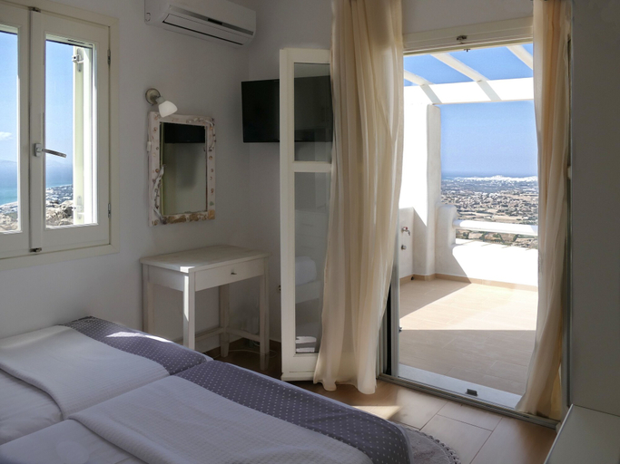 Room 5, Villas Naxos Grande Vista, South Aegean