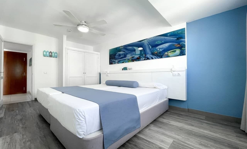 Bedroom 4, Corralejo Surfing Colors Hotel&Apartments, Las Palmas