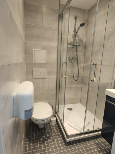 Bathroom 4, Hotel Modern'Est, Paris