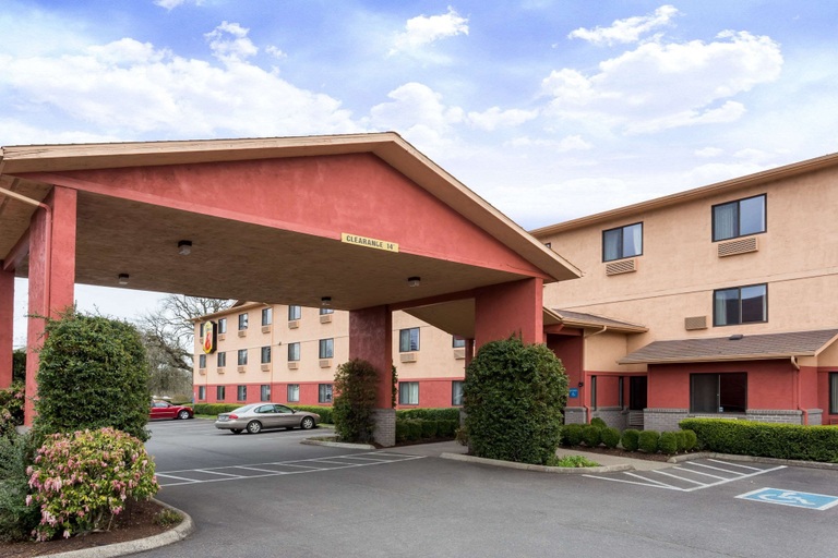 Exterior & Views 2, Super 8 by Wyndham Corvallis, Benton