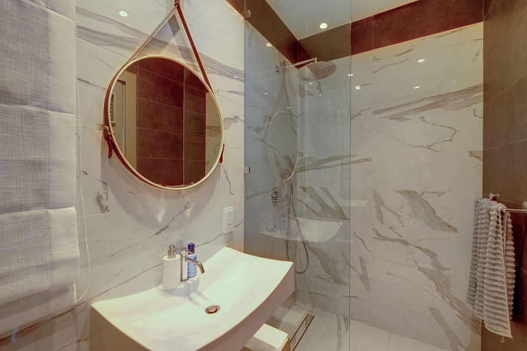 Bathroom 4, Super Luxury Apartment in Tigne Point, Amazing Sea Views