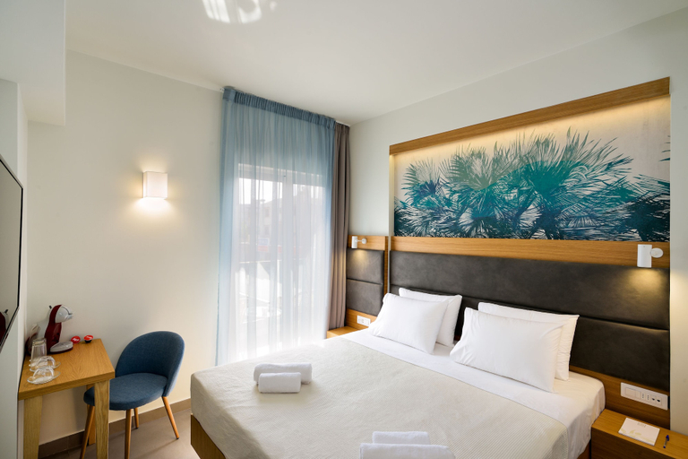 Bedroom 5, Elia Kalamaki Hotel, Crete