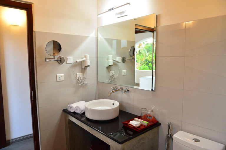 Bathroom 5, Boutique Villa Shanthi, Hikkaduwa