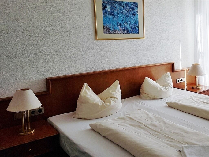 Bedroom 5, Fichtelberghütte, Erzgebirgskreis
