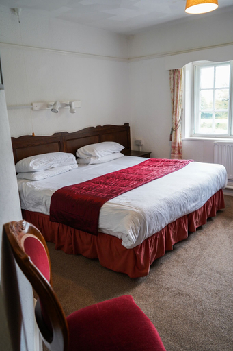 Bedroom 3, The Fox & Hounds Hotel, Devon