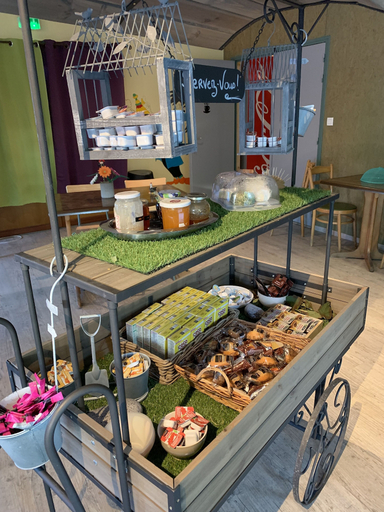 Food & Drinks 5, Le Village de la Champagne - Slowmoov, Aube