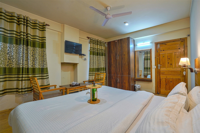 Bedroom 2, Balvenie Cottage by Dumnu Homes, Kullu