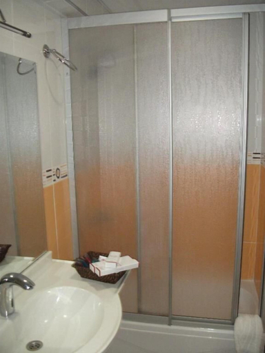 Bathroom 3, Hotel Grand Eregli, Ereğli