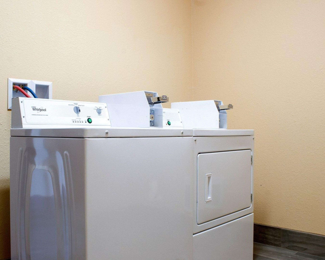 Others 5, Comfort Inn Yankton SD, Yankton