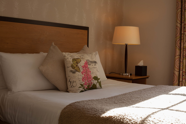 Bedroom 2, The Riverside House Hotel, Suffolk