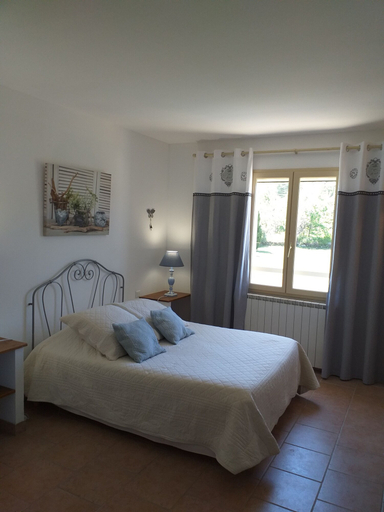 Bedroom 4, Cante Grillet, Vaucluse