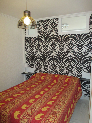 Bedroom, Apartamento Inmobahia - BI - 104, Girona