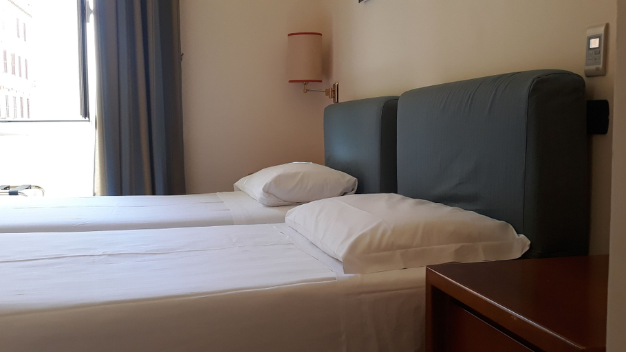 Bedroom 4, Crosti, Rome