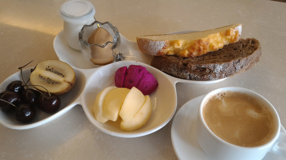 Food & Drinks 5, Hualien Little Squirrel B&b, Hualien
