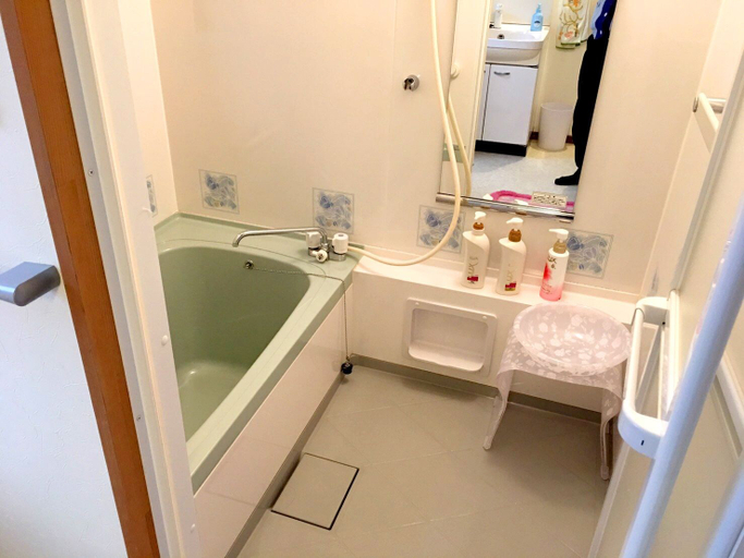 Bathroom 2, Koto Hananobou, Kyoto
