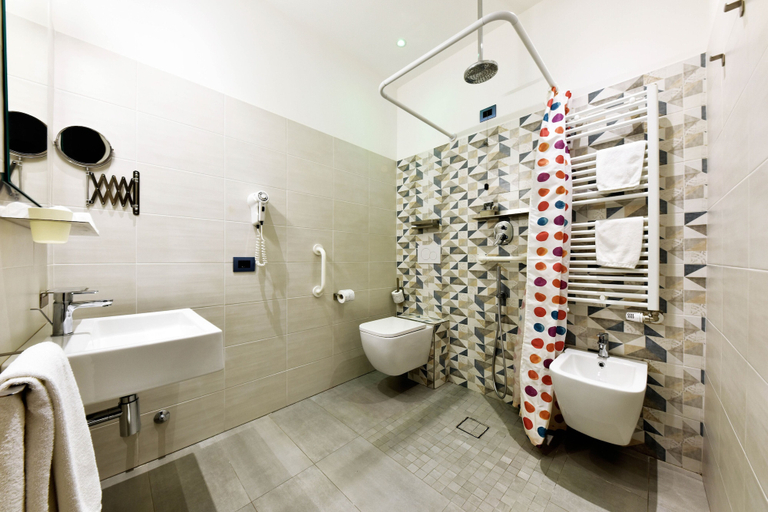 Bathroom 4, Color Hotel Rimini, Rimini