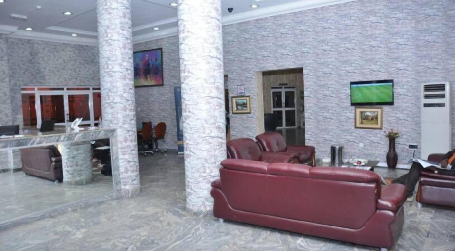 Others 3, Kanem Suites, AbujaMun