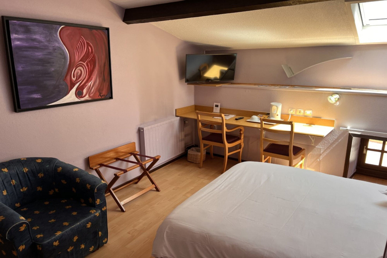 Bedroom 4, Hostellerie Au Rendez-vous des Amis, Haute-Marne
