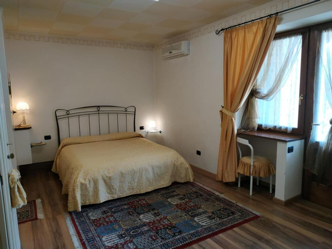 Bedroom 3, B&B Ernestina, Treviso