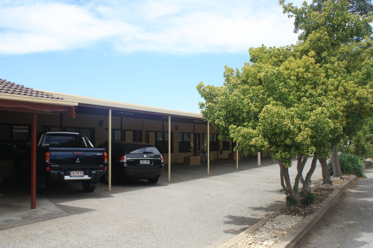 Exterior & Views 2, Angaston Vineyards Motel, Barossa - Angaston