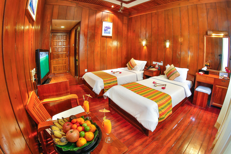 Bedroom 2, Paramount Inle Resort, Taunggye